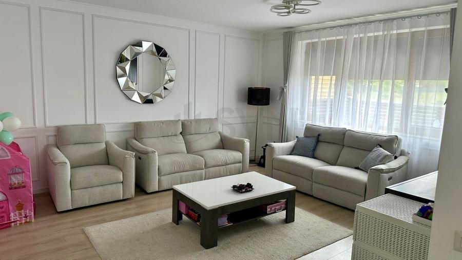 REV2005645 Vila 4 camere in complex nou Pipera lac  Emil Racovita - 2