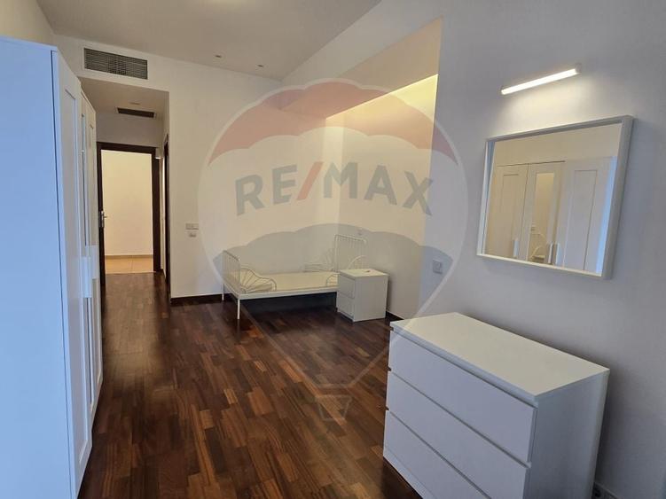 Inchiriere Apartment 4 camere Complex Liziera Pipera - 20