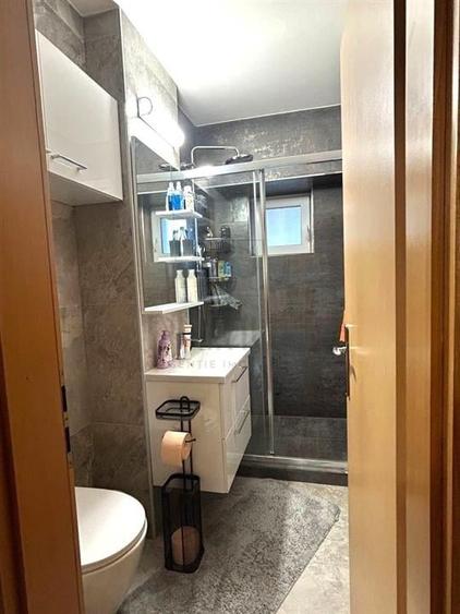 SIMION BARNUTIU - ETAJ 5 - LIFT - 4 CAMERE - 2 BAI - DECOMANDAT - CENTRALA PROPR - 4