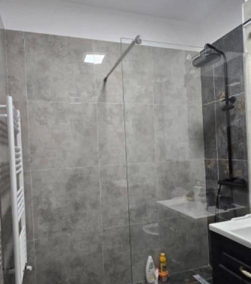 Garsoniera decomandata, 38 mp utili, balcon 7m, bloc nou, zo - 6