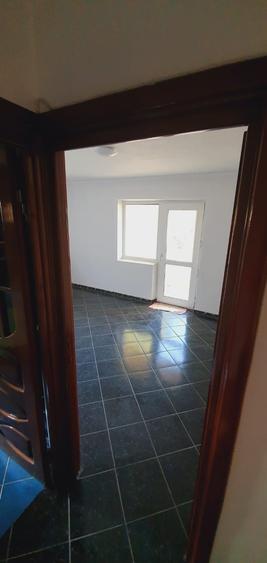 Apartament cu 4 camere Campineanca Focsani - 8