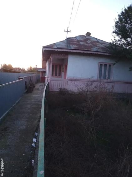 Casa batraneasca de vanzare - 6