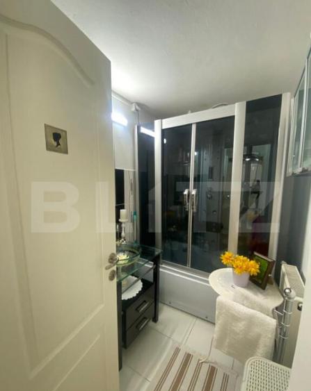 Apartament 2 camere, 65 mp, zona Central - 11