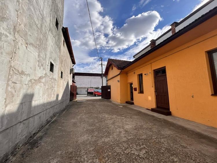 Oportunitate! Vanzare casa, ideala pentru birouri, Marasti, 435000 Eur - 1