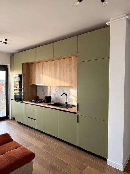 Apartament cu 2 camere decomandat în Torontalului