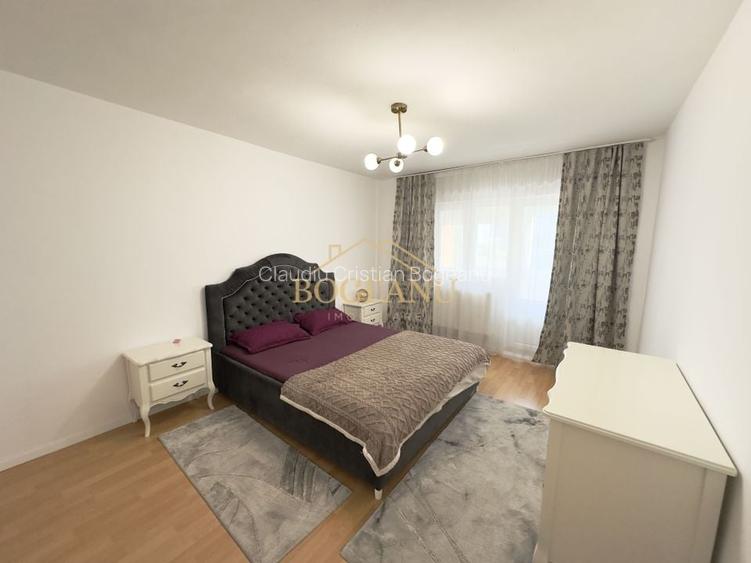 Apartament cu 3 camere semidecomandat, mobilat în Central Apartament cu 3 camere semidecomandat, mobilat în Central