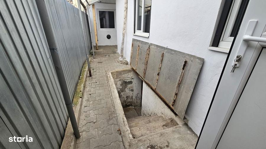 Medias Casa singur Curte Strada Serban Voda - 17