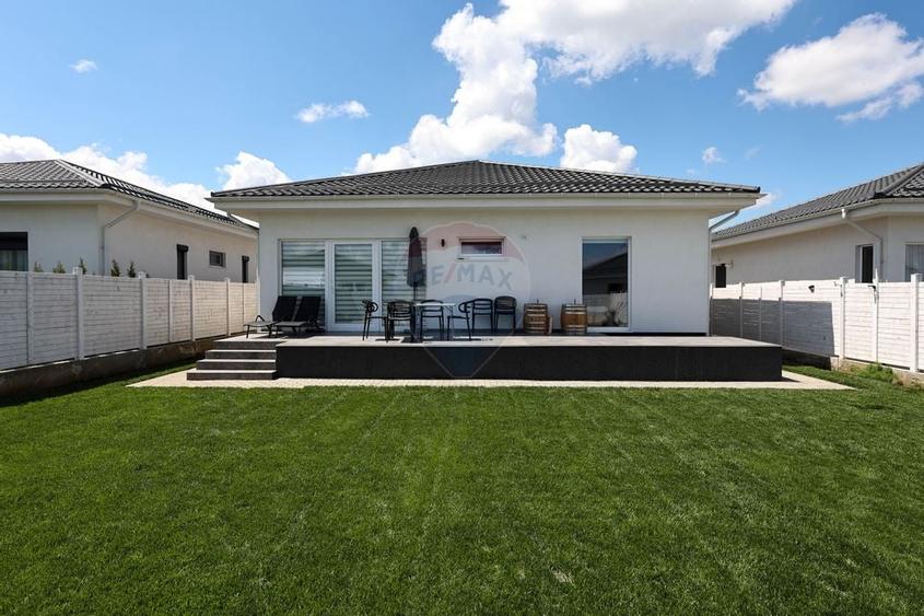 VILA SMART - Casa individulala, noua, 3 camere, teren 467mp - 2