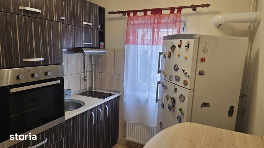 Garsonieră decomandată în Zamfirescu