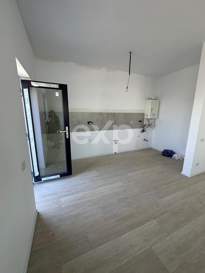 Casă individuală cu 3 camere cu Teren 250 Mp în Clinceni