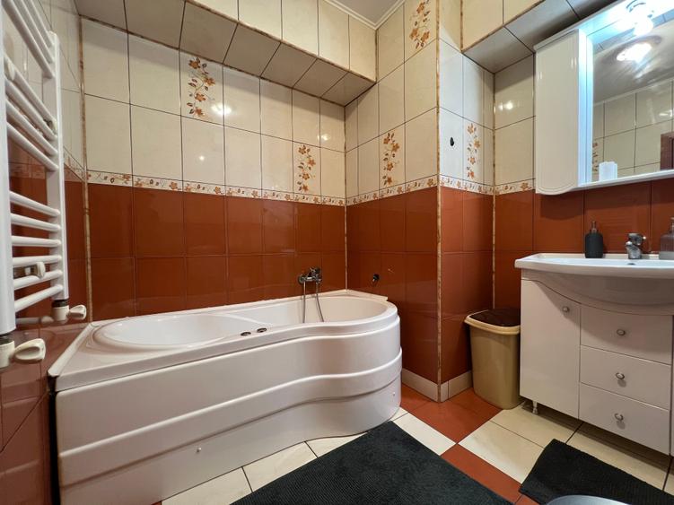 Apartament cu 2 camere decomandat în Camil Ressu