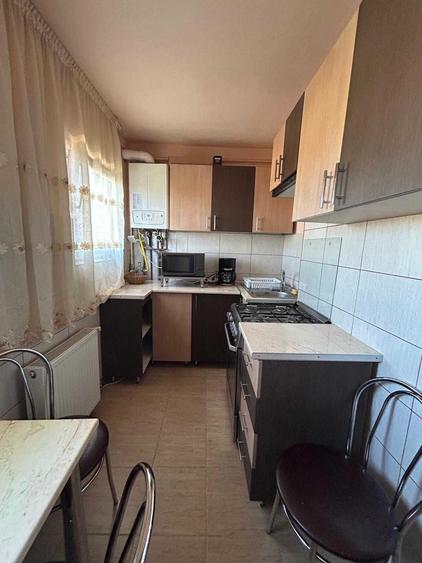 Apartament cu 2 camere decomandat în Semicentral