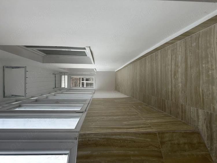 Apartament cu 3 camere semidecomandat, mobilat în Lacul Tei