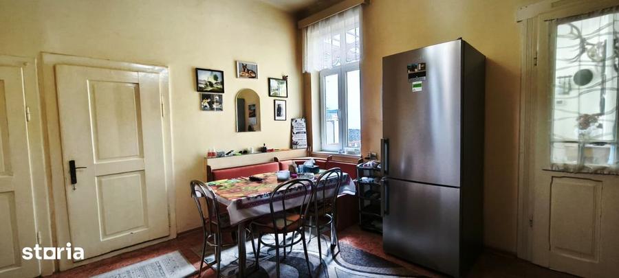 Casa singur in curte, semicentral, acces auto, 310 mp teren - 4