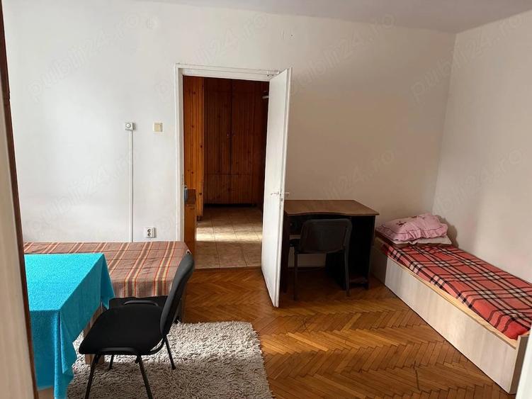 Apartament cu 2 camere decomandat în Horea