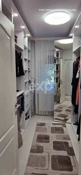 Apartament cu 2 camere semidecomandat, mobilat în Micro 9