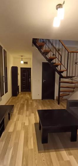 Închiriere Apartament 3 camere în Aparatorii Patriei - 1