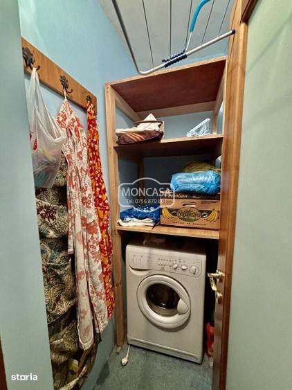 Apartament cu 4 camere decomandat în Central