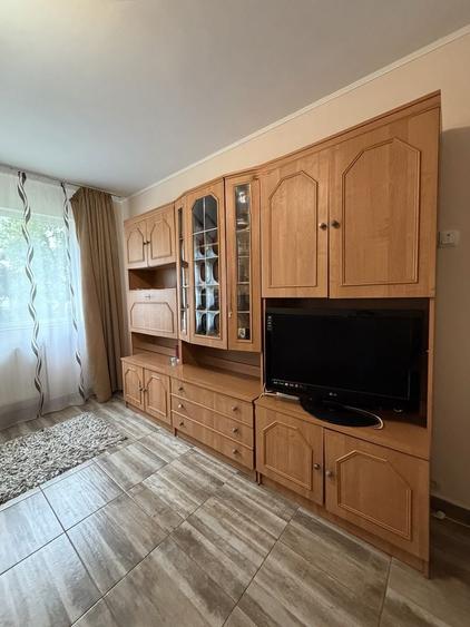 Apartament cu 2 camere nedecomandat în Central