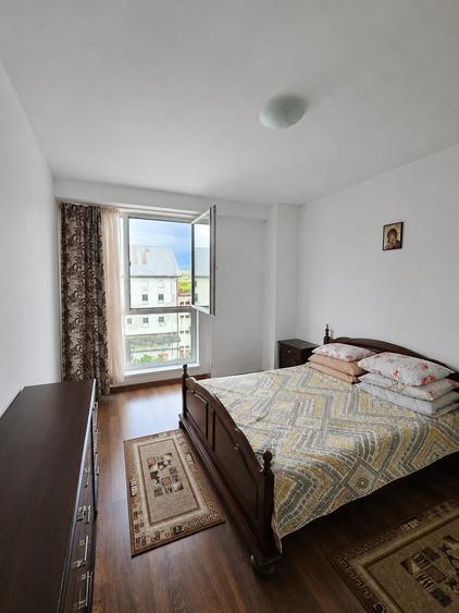 Apartament cu 3 camere în Ultracentral