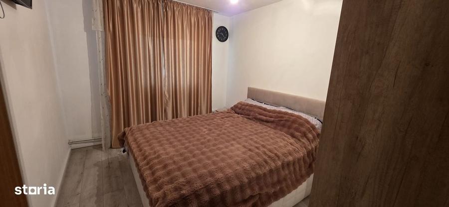 Casă cu 4 camere în Colceag