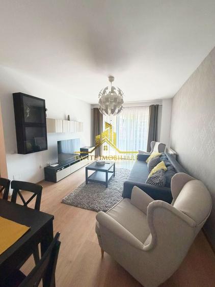 Apartament cu 2 camere semidecomandat, mobilat în Bună Ziua