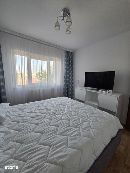 Apartament cu 2 camere decomandat în Școlilor
