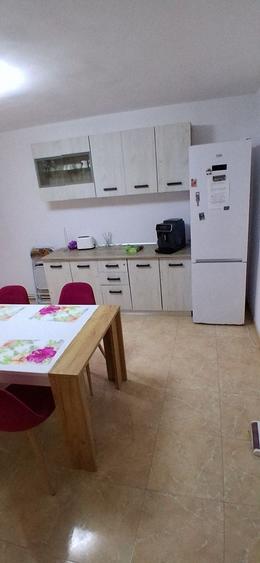Apartament cu 3 camere decomandat în Nord