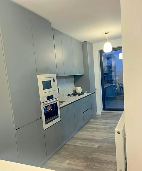 Apartament cu 2 camere decomandat, mobilat în Tomis Nord