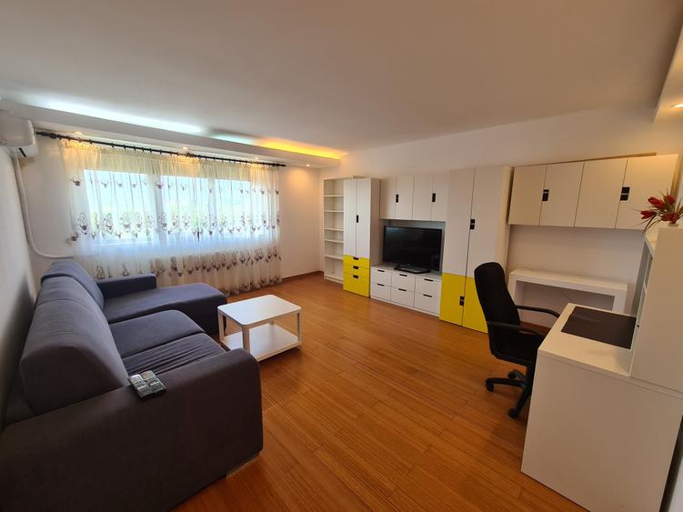 Apartament cu 2 camere decomandat în Tătărași