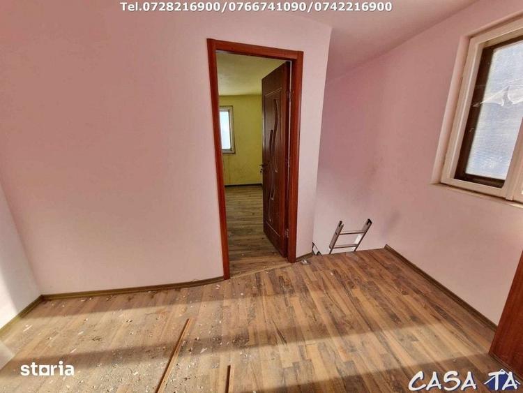 Casă cu 3 camere cu Teren 125 Mp în Central
