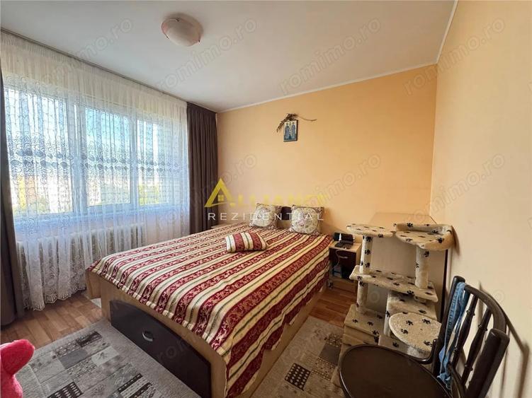 Apartament cu 3 camere, mobilat în Brâncoveanu