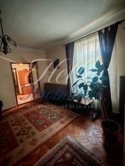 Casă individuală cu 5 camere cu Canalizare în Gheorgheni