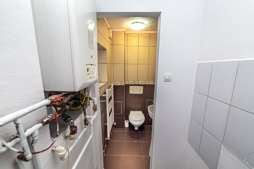Apartament cu 2 camere decomandat, mobilat în Parcul Carol