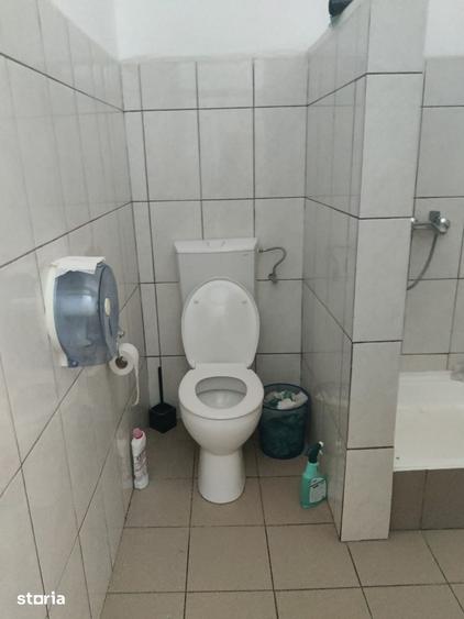 Spațiu comercial, de 180 mp, în Iosia