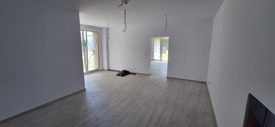 Spatiu de inchiriat, parter, bloc nou, str.Marginii/ prin Agentie - 12