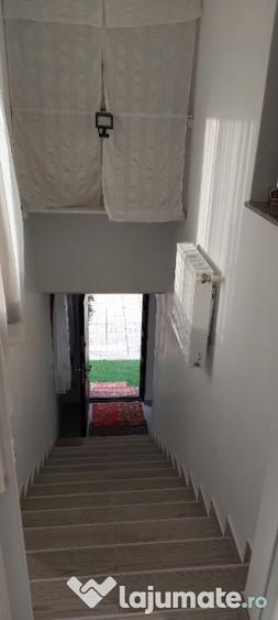 Simeria Inchiriez apartament 2 camere la casa et. 1 periferie - 15