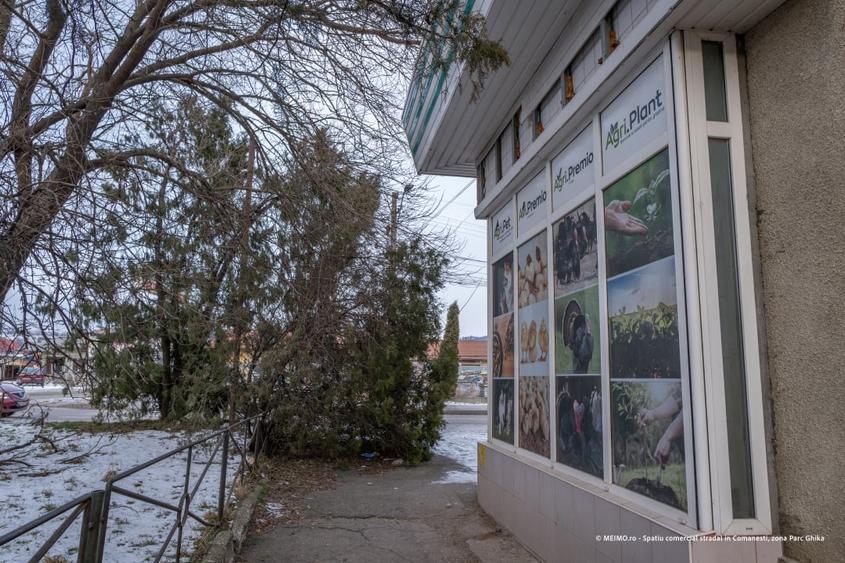 Comanesti, langa Politie – geamuri mari, vizibil - 4