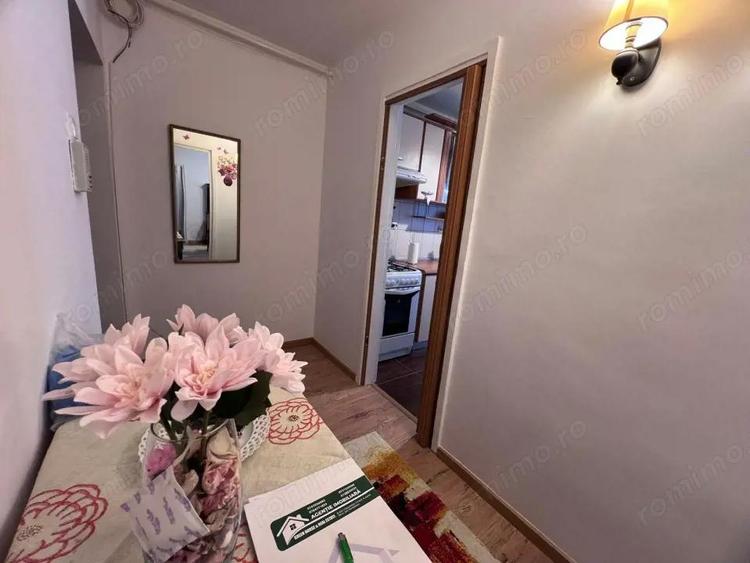 Apartament 3 camere, etaj 1, complet renovat Zona Scoala Generala Andrei Saguna - 11