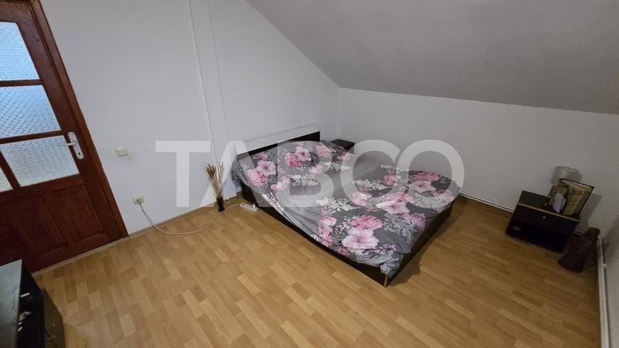 Casa individuala de vanzare 5 camere parcare si garaj Selimbar - 20