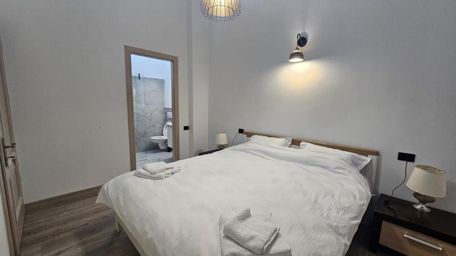 Inchiriez casa pe termen scurt 600/ zi 800 in weekend 0 mp utili, 1 - 1