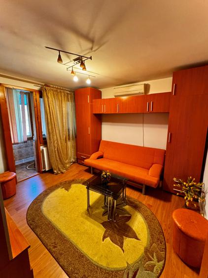 Apartament 3 camere-Zona Sud - etaj 2/4 - 47mp - 6