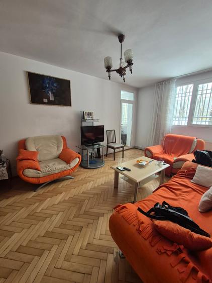 Titan piata Minis - 1