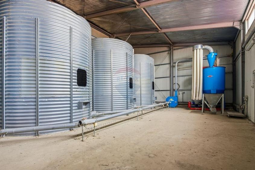 POZIȚIE STRATEGICĂ cu Potențial Major de Exploatare și Reconversie - 37