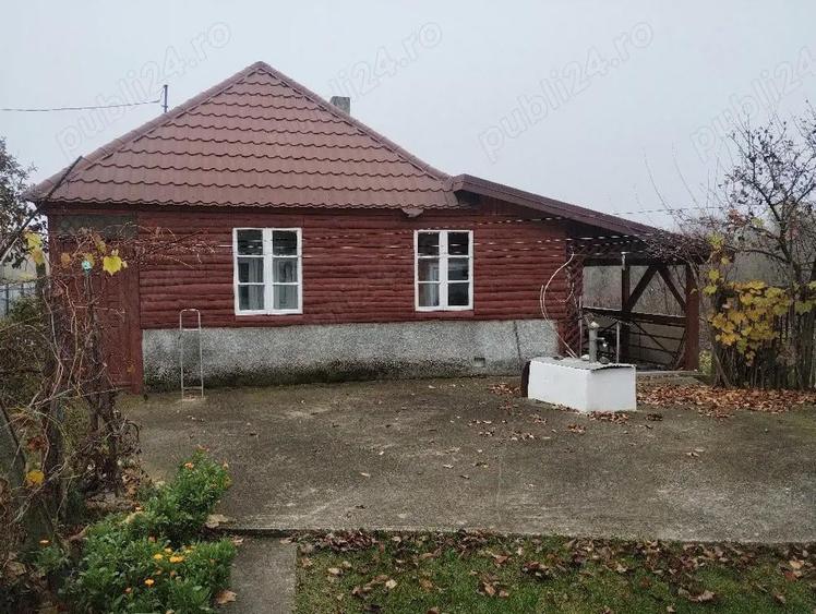 Vand casa batraneasca renovata par?ial, terasa,zona superba langa Bacau,sat Bal?ata, comuna Sarata - 8