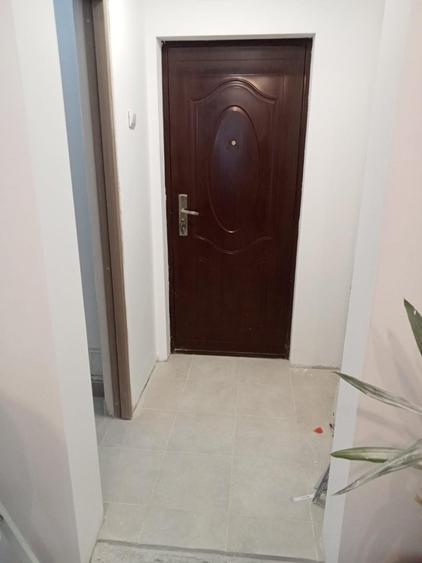 TOMIS NORD GARSONIERA PARTER RENOVAT PRET 48.700 EURO - 1