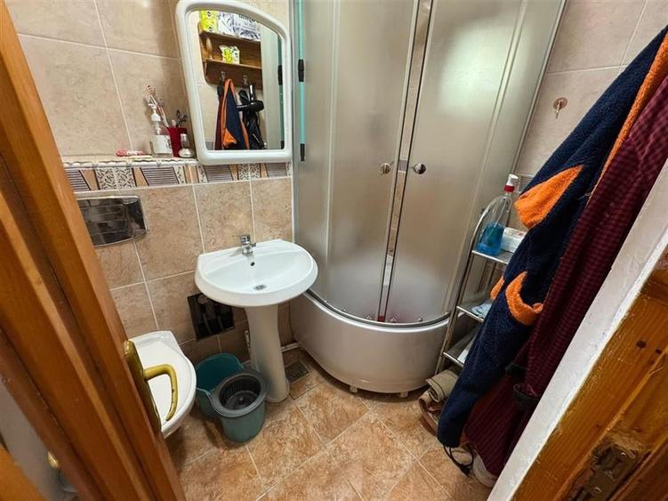 Apartament 4 camere, etaj 1, zona Sud - Paco, 61mp, CT, izolat, Pvc - 12