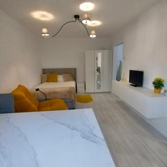 Închiriere garsonieră renovată, mobilată, Zorilor/UMF - 1