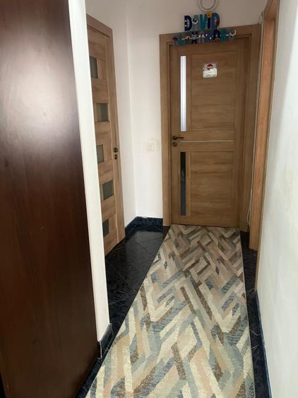 Titan - Apartament 3 camere - renovat - decomandat - mobilat utilat - metrou - 11