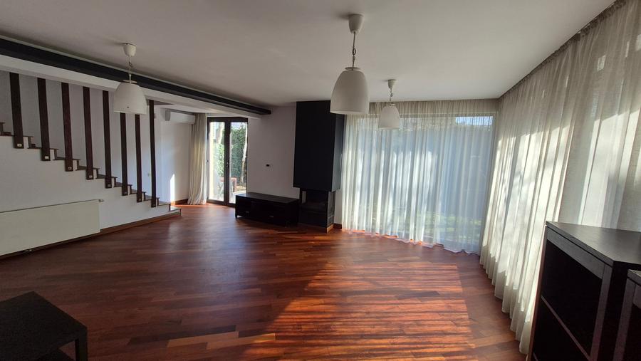 Vila de inchiriat- Bucuresti Nord-Pipera - 1